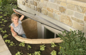 Egress window